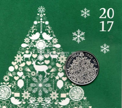 монета Великобритания 5 фунтов 2017 год Рождественская елка, в буклете