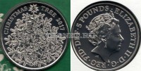 монета Великобритания 5 фунтов 2017 год Рождественская елка, в буклете