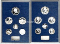 Великобритания набор из 7-ми серебряных жетонов "Уинстон Черчилль 1874-1974" в буклете
